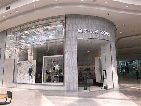 michael kors pavilion